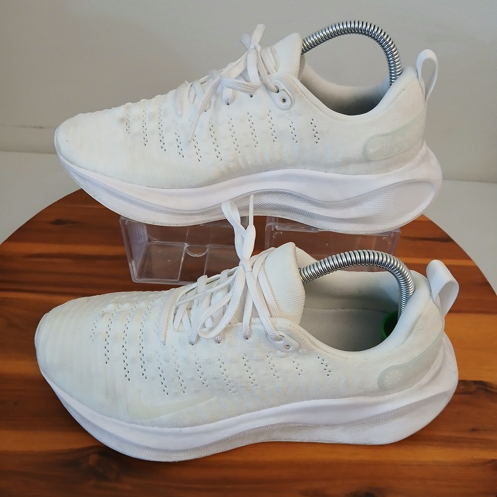 Nike InfinityRN 4 Women 9 White Running Shoes Sneakers FN0880-101